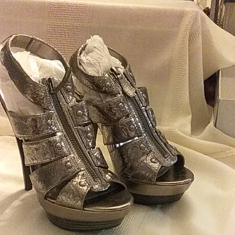Jessica Simpson womens heels